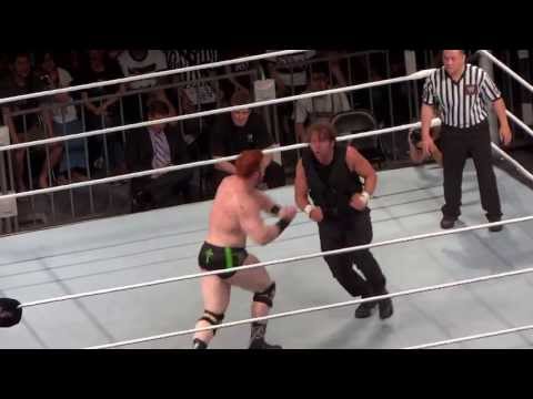 DEAN AMBROSE VS SHEAMUS
