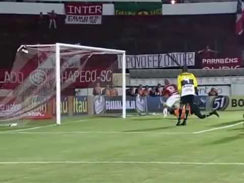 Internacional 2 x 0 Criciúma - Gols - Campeonato Brasileiro 2013