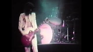 Led Zeppelin Chicago 1977 (cancelled show, Page gets sick)