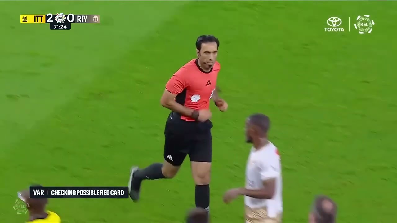 חזר לכבוש: צפו בשער גדול לקארים בנזמה