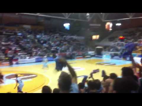 El Breogán se impone al Palma y el Pazo es una fiesta