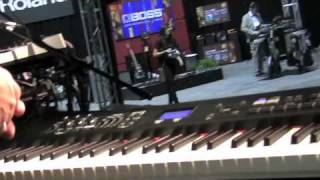 Video thumbnail for Roland RD-300NX Overview - Sweetwater NAMM 2011 by Sweetwater