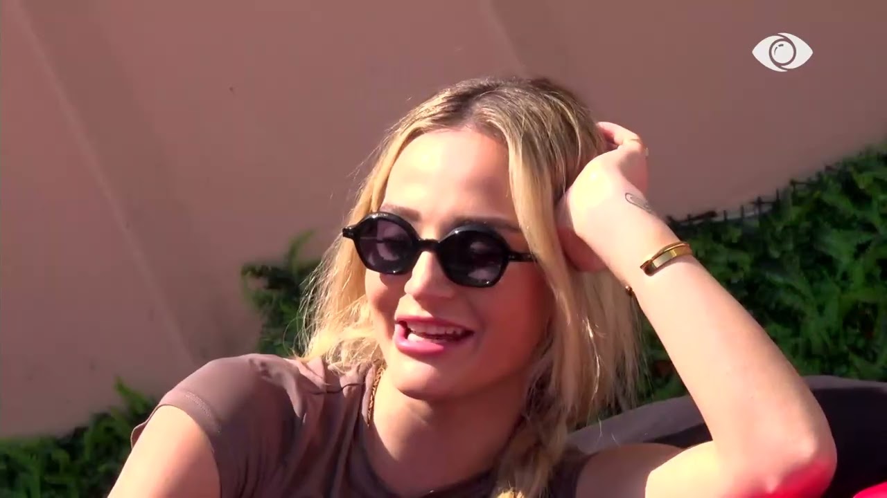 Erdhe ti për të na treguar vlerat njerëzore/ Juela debaton me Nikol