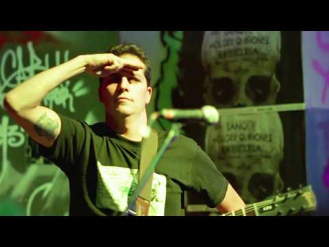 Holger Quiñonez - Ningún borracho come caca [Video Oficial]