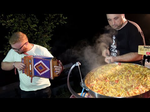 4 kg di Penne Rigate alla Calabrese con Salsiccia Fresca