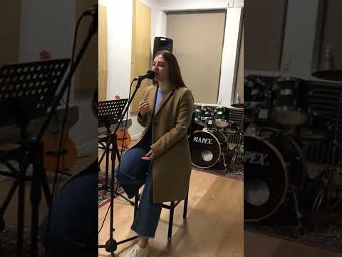 Potevi fare di più-Arisa   (Cover by Fenice)