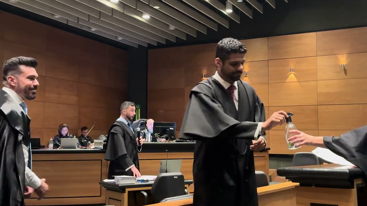 Júri - Legítima Defesa