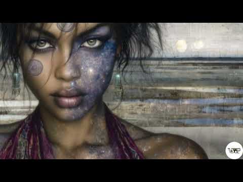 𝗥𝗼𝗻𝗶 𝗕𝗲 - 𝗚𝗿𝗲𝗲𝗻𝗹𝗮𝗻𝗱   [Organic House, Downtempo, Anatolia, Oriental,Ethno]