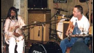 Richard Johnston with Jessie Mae Hemphill - Chicken And Gravy