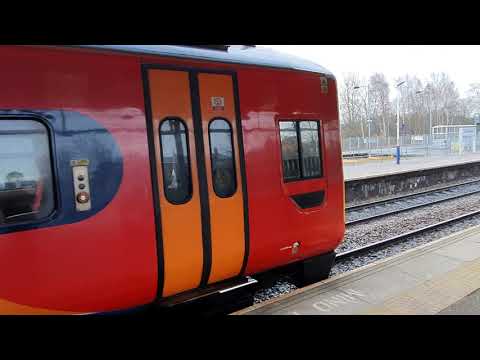 156403 arriving to Chesterfield 14.03.2021