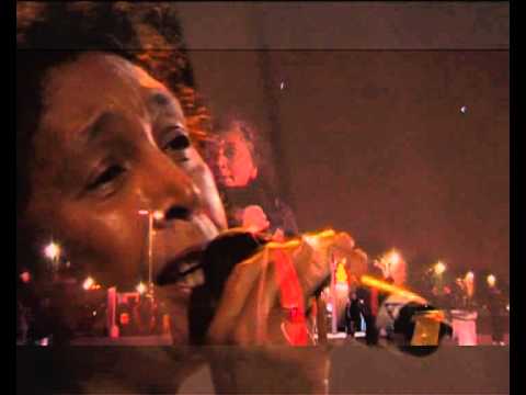 Lalao Rabeson chante Iangaviako