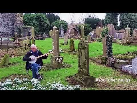 King of Kings (gospel) on banjo