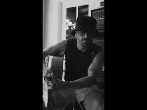 MIKE BAHIA - Tu nombre a mi desvela COVER