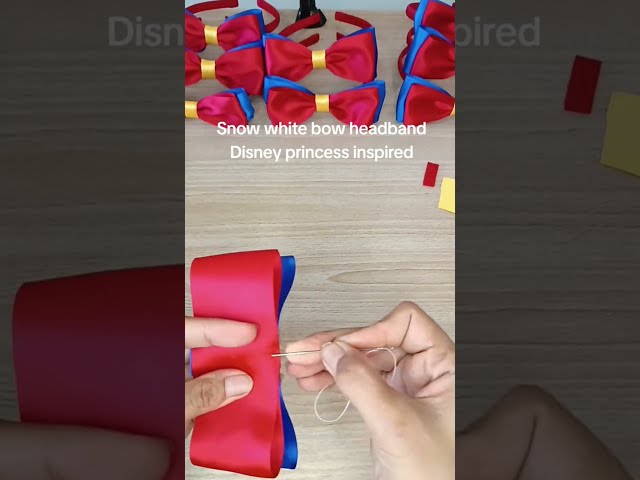 Vídeo relacionado con Diadema Lazo Rojo, Hoshin Diadema Blancanieves Niña Lazo Pelo Accesorios de cabello perfectos para fiestas y cosplay