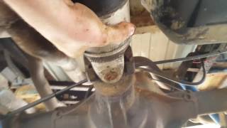 How to check your universal joint or U joint