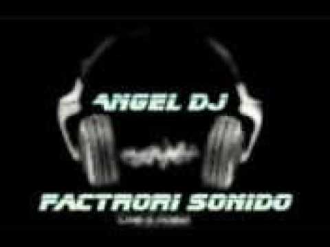 UN BESO  Alex Wayne 2017