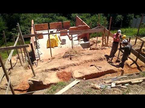 Construção  terreno em declive