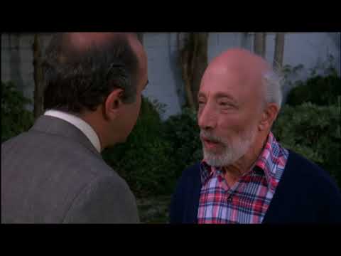 V Miniseries - The Maxwells hide at The Bernsteins