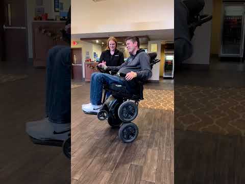 Trying out the iBot chair #quadriplegic #accesibility #wheelchair #electricwheelchair #ibot