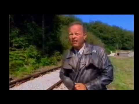 Thats a class 08 Diesel Electric Shunter!