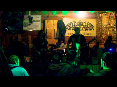 aenema - ukáž, čo je v tebe