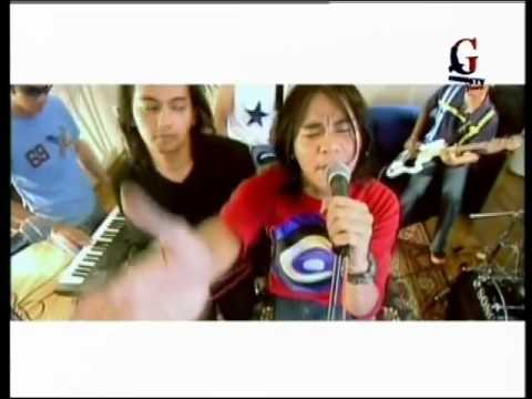 ELEMENT - Bukan Orang Suci (2001)