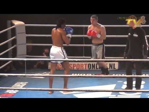 Sascha Valentic vs Sandro Martis