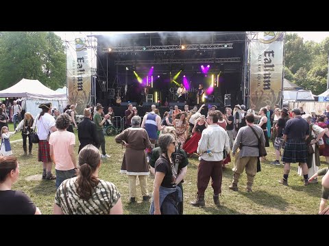 O'llainnis - The Fields of Athenry live @ Eallum 2024