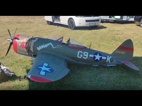 Walkaround GIANT RC scale P47 Thunderbolt