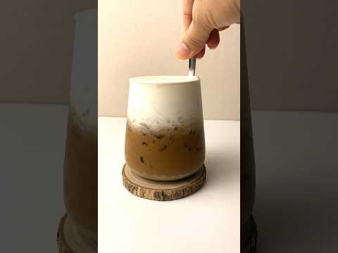 Salted coffee | salty cream coffee | salty coffee | iced coffee #homecafe #icedlatte #iceddrinks