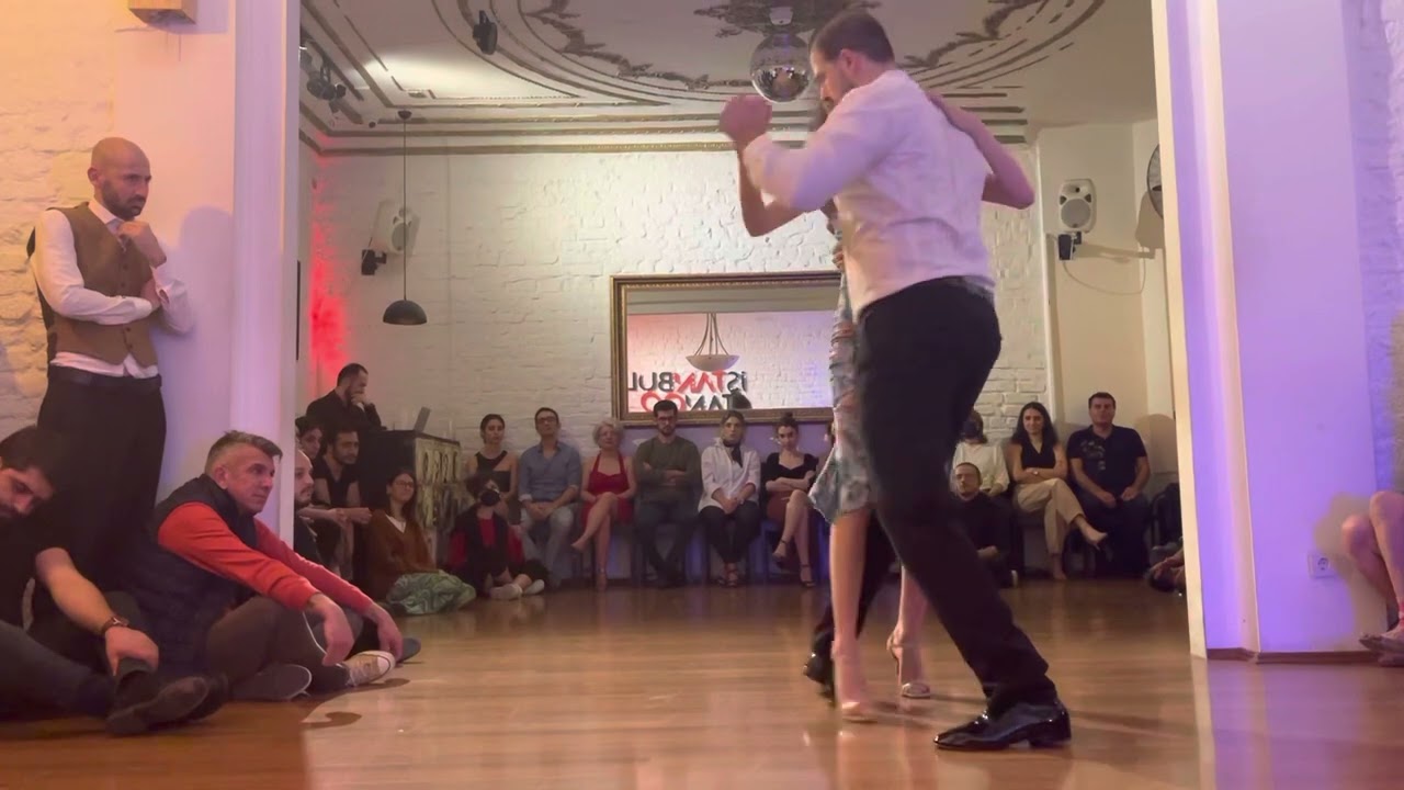 İpek Diler & Volkan Can Demir  @ 333