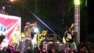 Living Legends - She Wants Me