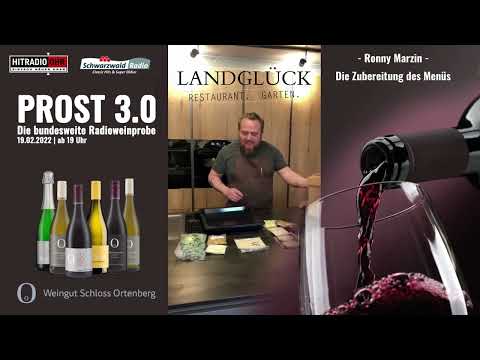 Weinprobe 3.0 -  Vorbereitung des Menüs von Ronny Marzin aus dem Restaurant Landglück in Nesselried