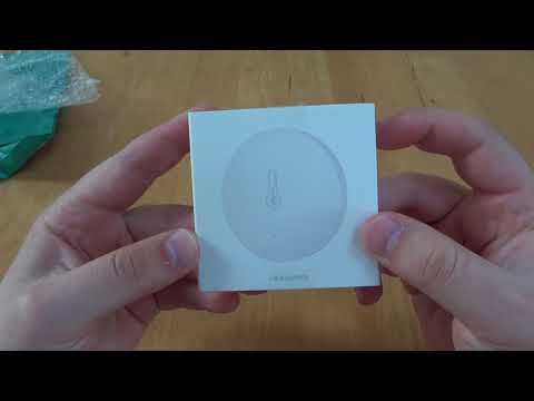 Original Xiaomi  Mi Smart temperature and humidity sensor - Unboxing