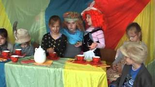 preview picture of video 'RYMOWANKI FILMOWANKI ZE SZKOLNEJ ŁAWECZKI'