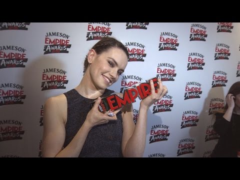 download lagu mp3 mp4 Daisy Ridley Getty Images, download lagu Daisy Ridley Getty Images gratis, unduh video klip Daisy Ridley Getty Images