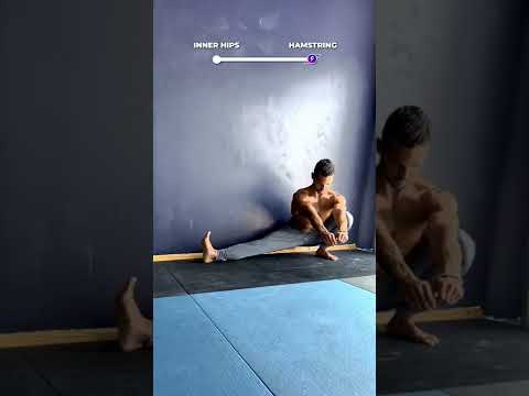 ✅ Hamstrings VS Hips Stretch! (Cossack Squats)