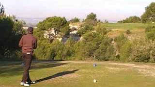 preview picture of video 'Ludovic Risacher hits tee shot on hole 11 at Pont Royal'
