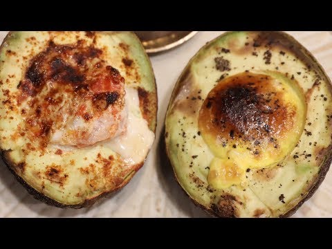 How to make Baked Avocado Shakshuka