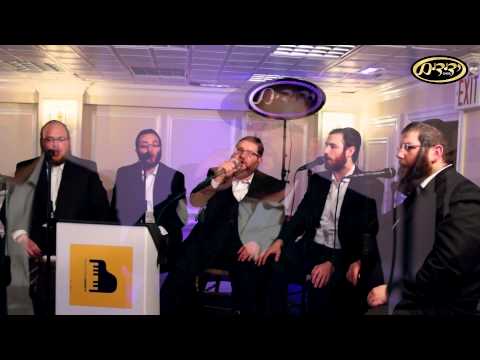 Shea Berko and Yedidim Choir singing 'Moshe Ve'Aharon' | יהושע בערקא ומקהלת ידידים - משה ואהרן