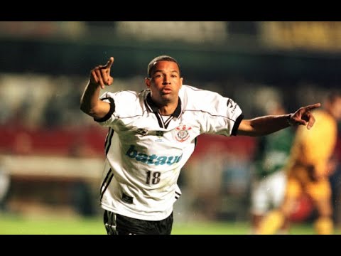 Dinei (Plays and Goals)