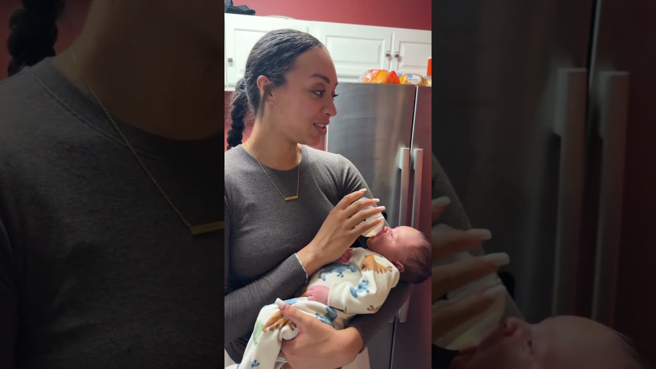 Lynette apologizes to Kaylee for beatin’ the brakes off Bethany while she was pregnant