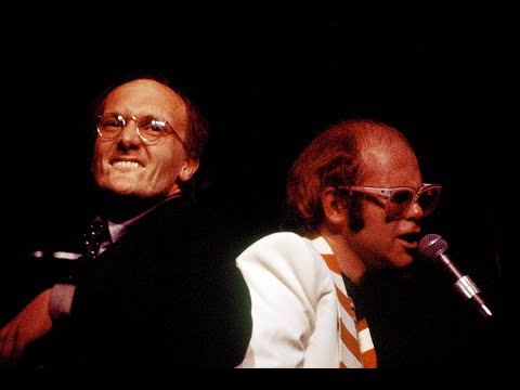 Flashback: Elton John Plays 'I Feel Like a Bullet (in the Gun of Robert Ford)' in 1977