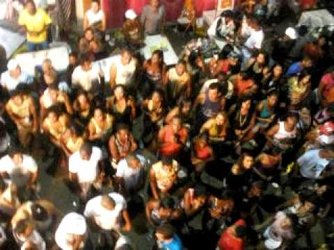 Banda Oito7Nove4 cantando Tá Vendo Aquela Lua  em Alagoinhas-BA 2011 gravado pelo Fissura
