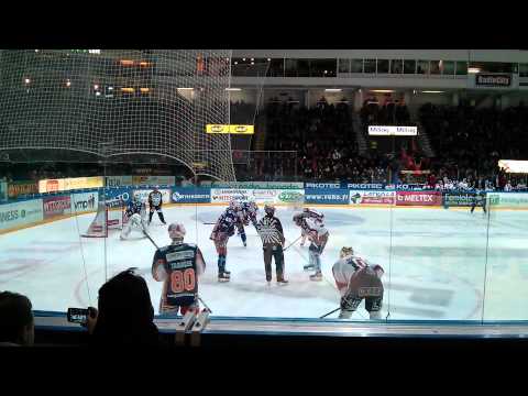 Eishockeymatch Tappara - Ässät 3. Dez 2013