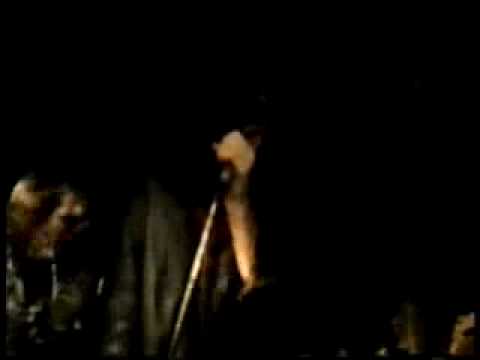 Joey Ramone - I'm Eighteen (Live)
