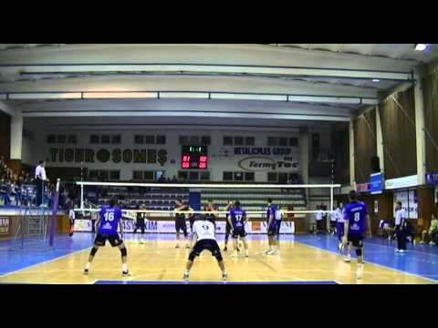 Ugljesa Ilic (Opposite, No. 2, Blue jersey) 2014/15