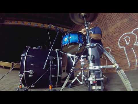 HHG Drums 14x7 Contoured White Ash Stave Snare Drum, Electric To Deep Navy Blue Burst High Gloss image 5