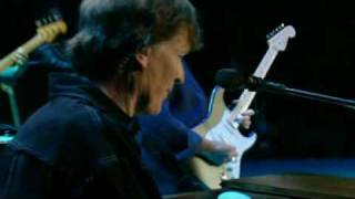 Eric Clapton and Steve Winwood double trouble live.