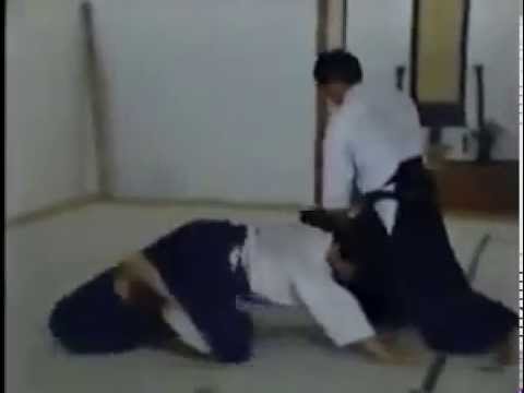 Aikido - 千葉和雄 Chiba Kazuo sensei - Taninzugake (Futaridori)